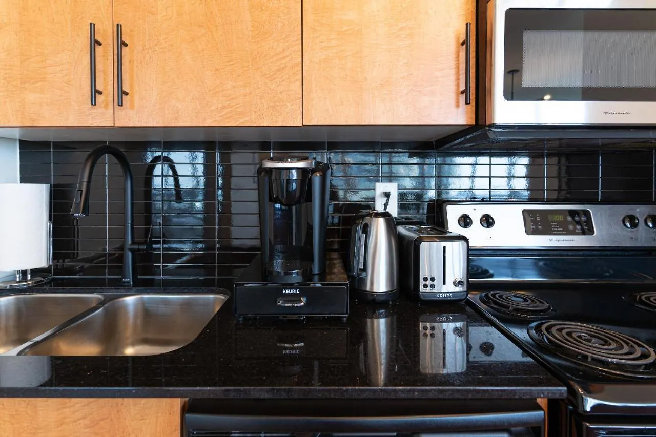 Beautiful Modern Toronto Luxurious Scotiabank Arena Aparthotel